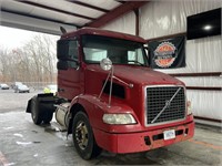 2005 Volvo VNM