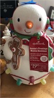 NEW Hallmark Season's treatings musical snowman