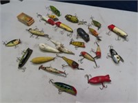 (25) Antique Fishing Lures Wooden RARE? $$$