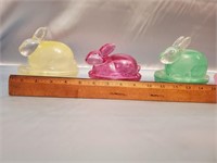 4 BUNNY BOWLS YELLOW GREEN PINK AND LIGHT PINK