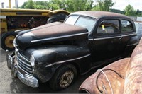 1947 FORD 2-DOOR PARTS CAR / HOTROD