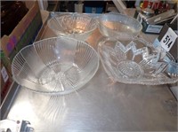 (4) Glass Bowls, Serving Dish, Divided Relish Dish