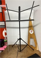 Hamilton adjustable music stand and bag