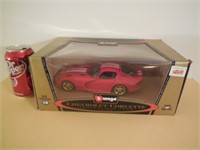 Burago Dodge Viper GTS 1:18 Die Cast *Not the