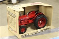 ERTL MCCORMICK WD-9 TOY TRACTOR