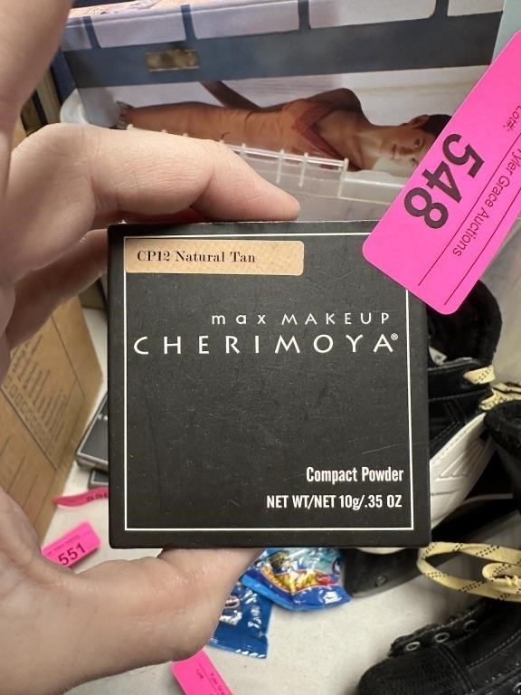 NEW CHERIMOYA MAX MAKEUP COMPACT POWDER NAT TAN