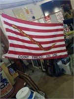 Dont tread on me flag with short pole