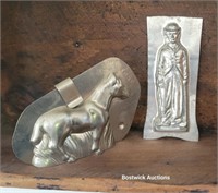 2 molds - horse and person