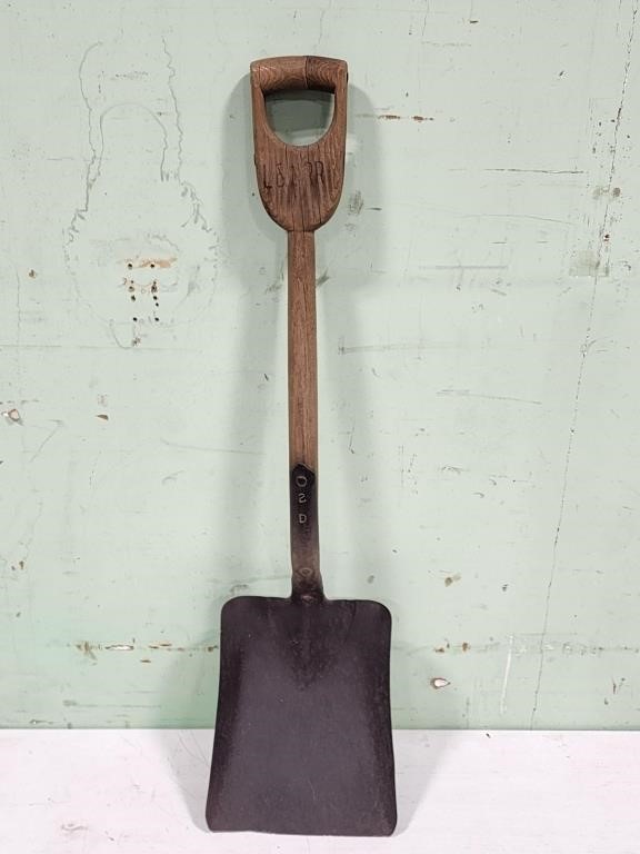 L&N Railroad Shovel with Wooden Handle