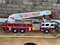 Tonka Fire Ladder Truck