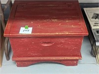 Vintage Chest - 21.5"