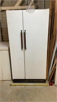 Kenmore Fridge And Freezer With Contents