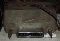 Vintage Chevrolet 50' Car Tube Radio