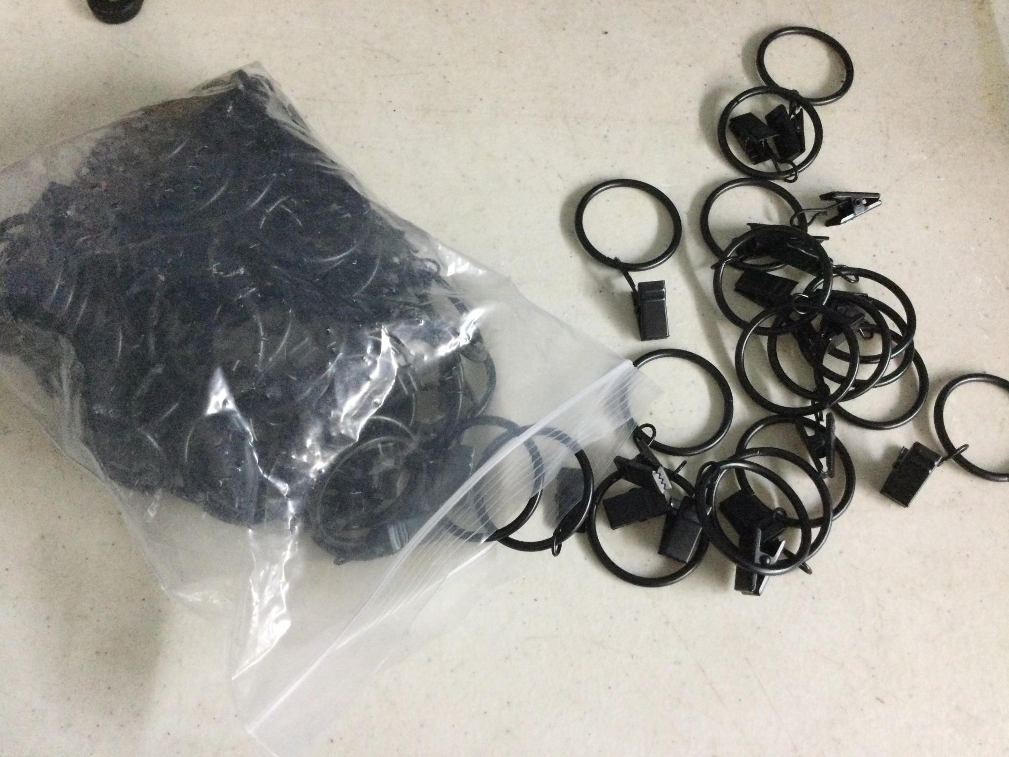 LOT of ring w clip