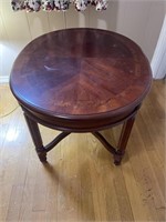 27x22x21 Dark Wood Side Table