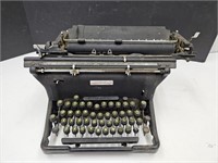 Vintage Underwood Typewriter w/Muncie Tag