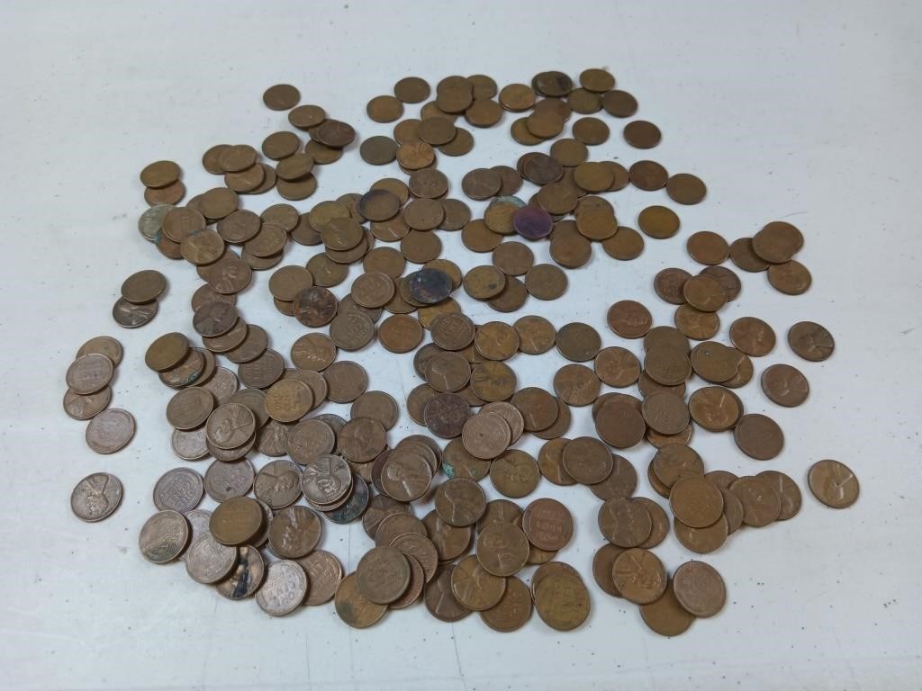 Lots of wheat pennies