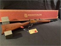 NIB, Heritage settler 22 lr rifle