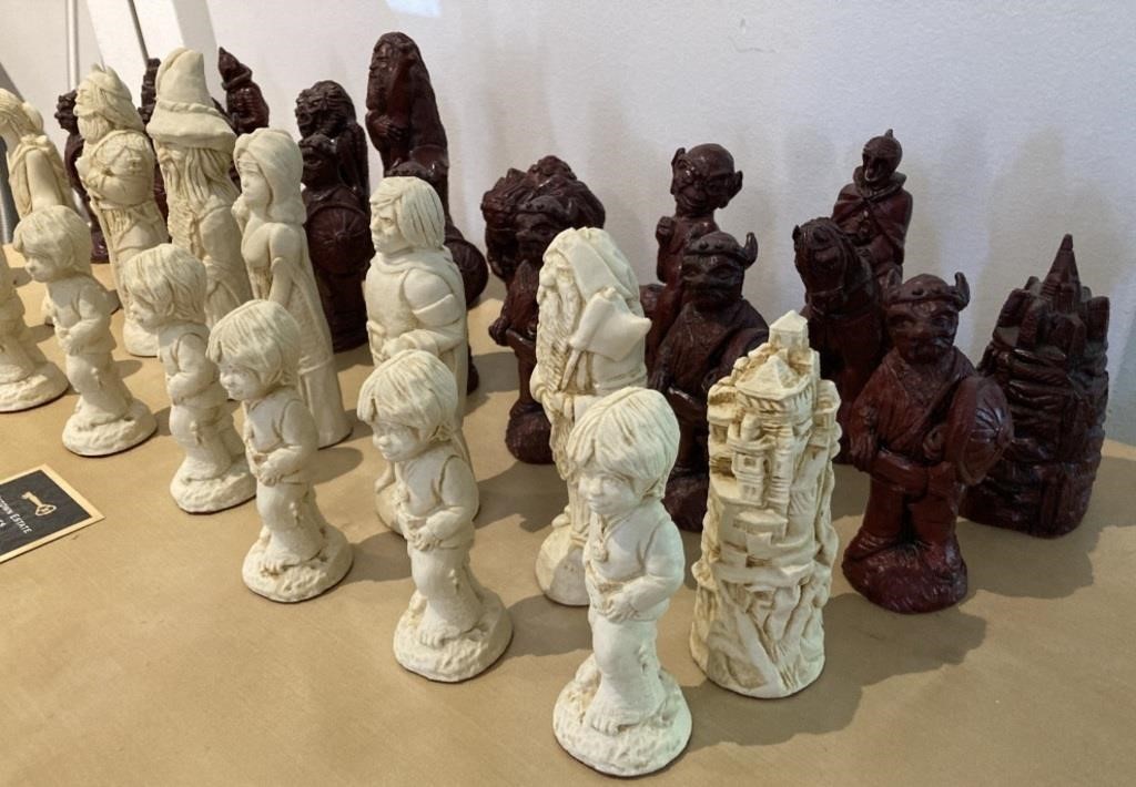 Vintage Handmade Lord Of The Rings Chess Pieces