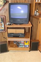 Magnavox Television and Daewoo DVD/VCR Player