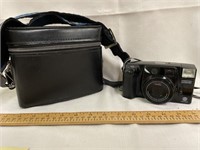 Freedom zoom 90 camera and bag