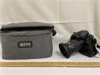 Nikon Camera with extension Lens and bag