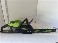 Green works cordless chain saw - no battery