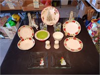 15 Piece Auction Lot Of Small Christmas Decor.