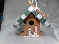 Small Wood Winter Bird House