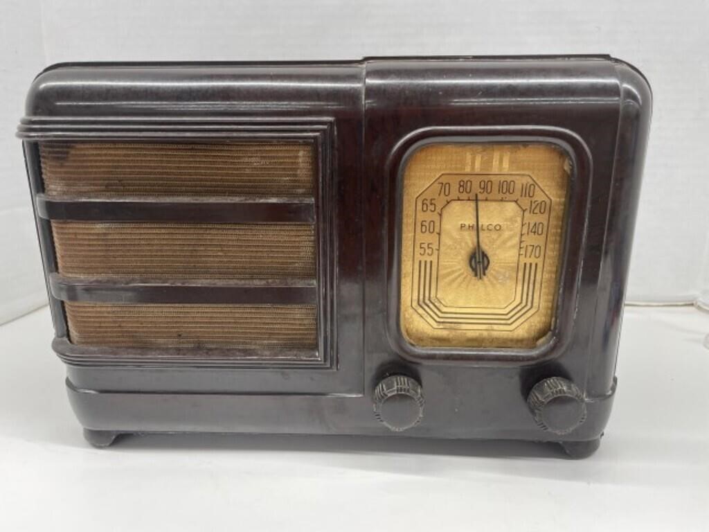 Vintage Philco Radio