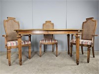 Dining Table, 6 Chairs, 2 Leaves