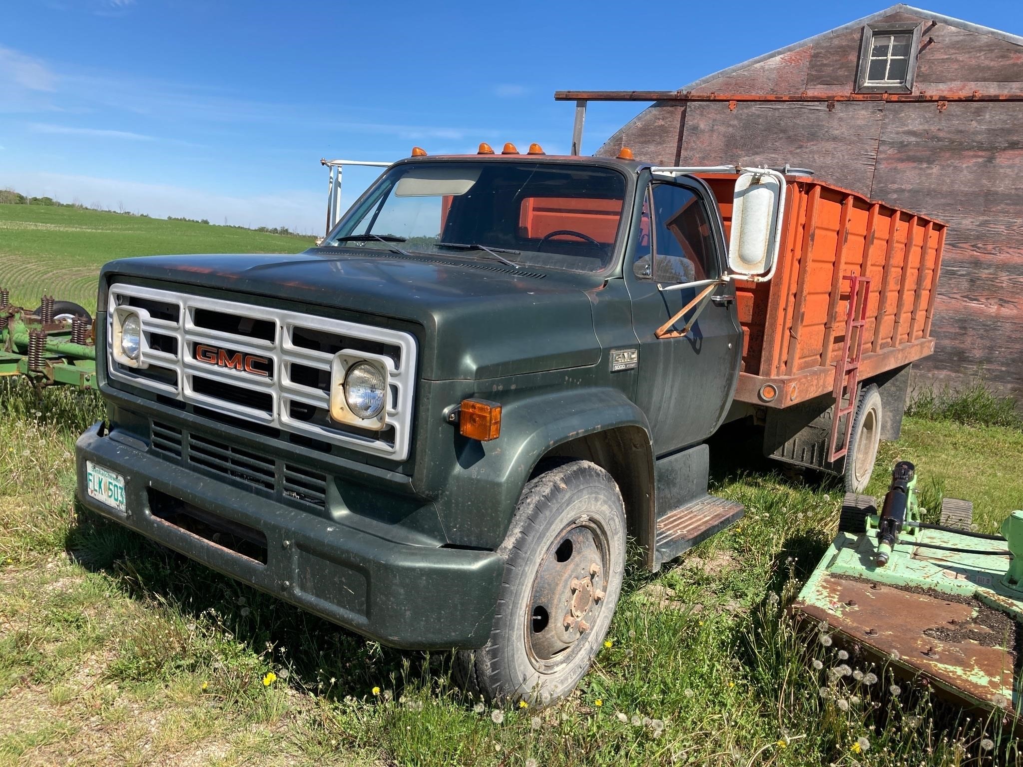 1974 GMC Single Axle Grain Truck VIN TCE534V607524