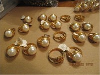 Lot of  Costume Goldtone Rings