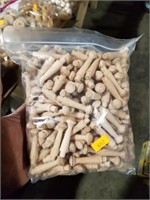 Bag of small Shaker pegs