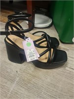 Black heels 10
