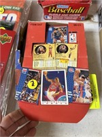 1991-92 FLEER BASKETBALL CARDS