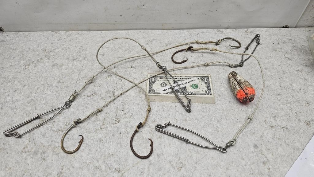 Old fishing large hooks, 3 clips with hooks apprx