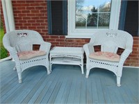 WICKER TABLE & 2 CHAIRS