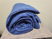 Comforter sz unknown
