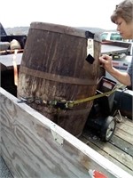 Whiskey barrel