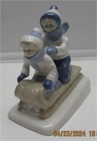 MADE IN MEXICO PORCELAIN FIGURE 6"L VERY NICE.