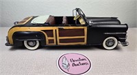 Metal Town & Country Convertible Type Car Decor