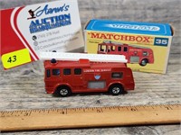 Matchbox Series Superfast #35 Fire Engine