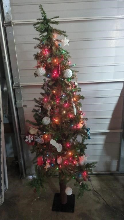 CHRISTMAS TREE 6'