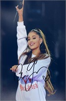 Autograph COA Ariana Grande Photo