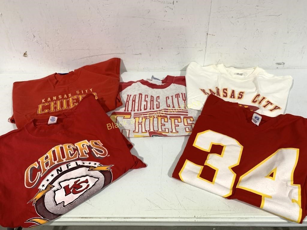 5 Size XL Kansas City Chiefs T-Shirts