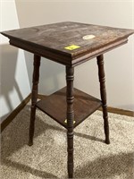 Oak parlor lamp table