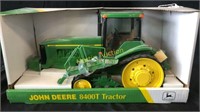 JD 8400T Collector Edition 1/16