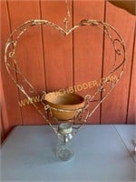 Hanging twisted iron heart planter