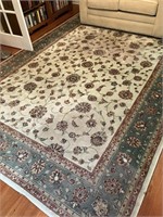 Tan/Green room size rug (approx. 8' x 10')